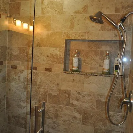Lovely 3-Bd, Walk To Bars, 9 Min Drive From Beach! Heated Pool. Fort Lauderdale Exterior photo
